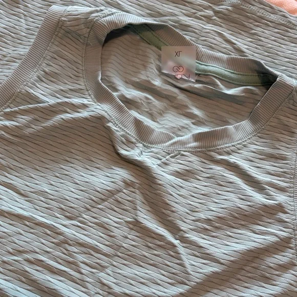 Calia Sleeveless Textured Workout Top - Picture 3 of 3